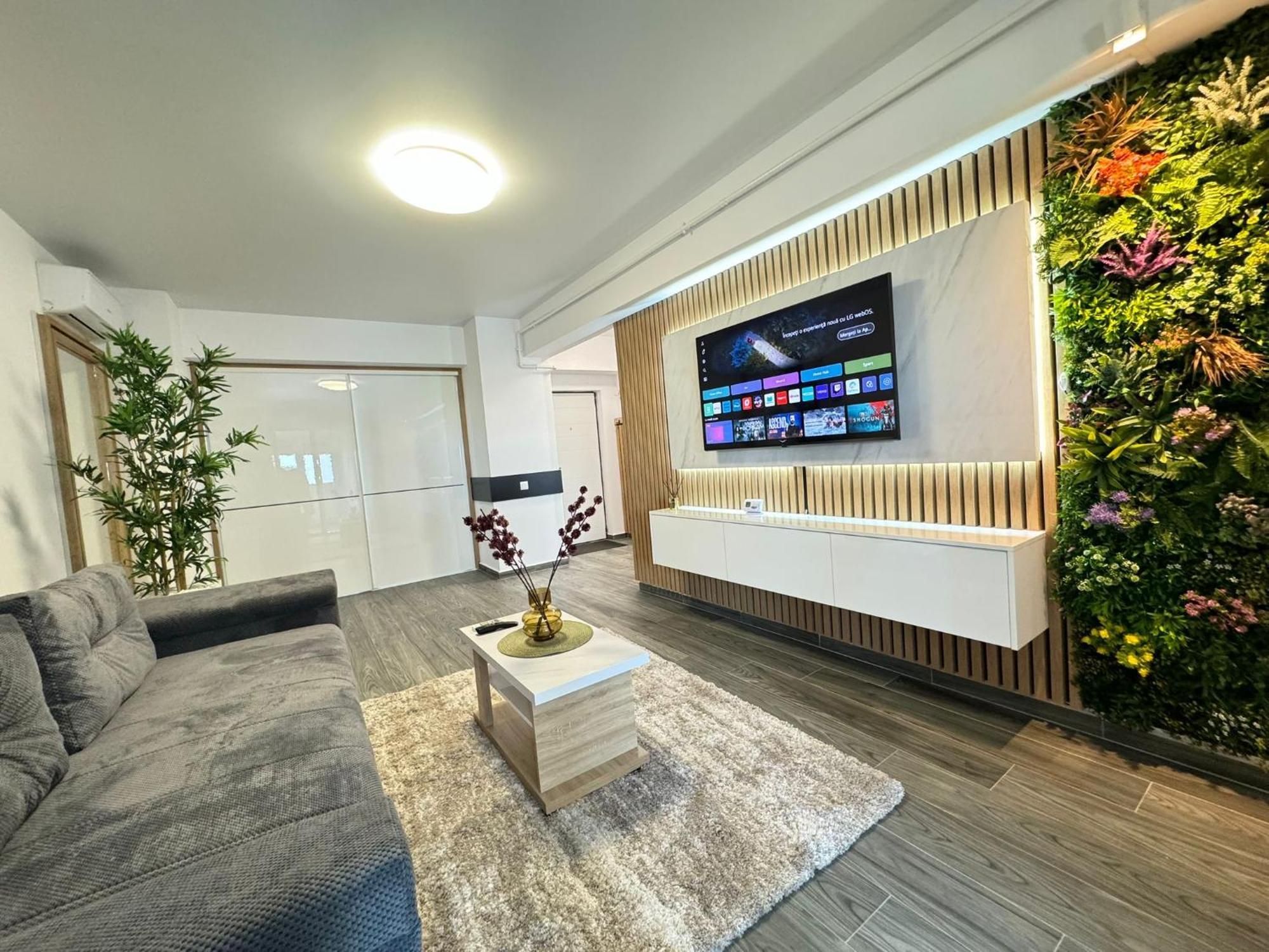 Luxury Glam Apartments Central Adress Bucuresti With Parking Luaran gambar