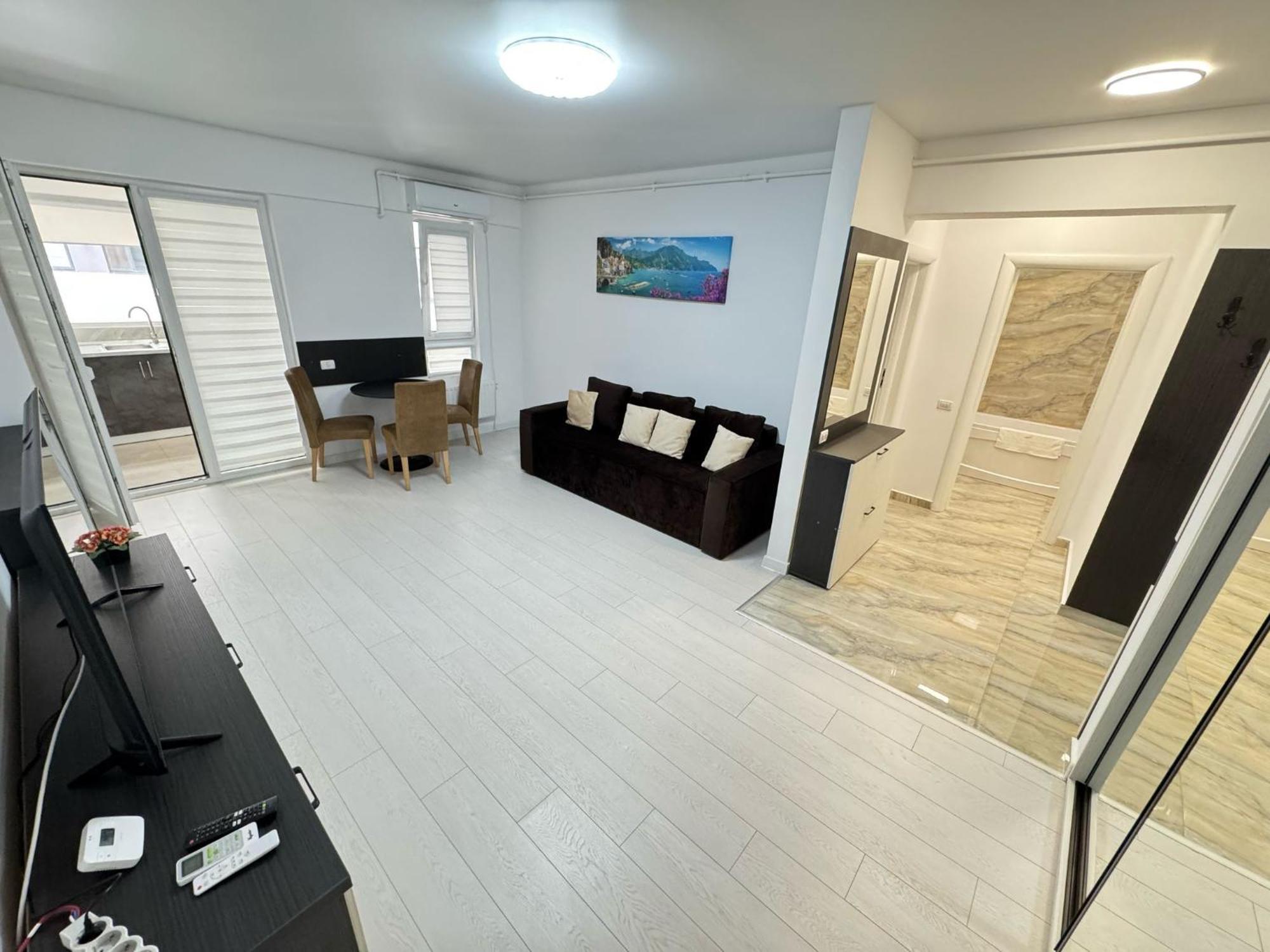 Luxury Glam Apartments Central Adress Bucuresti With Parking Luaran gambar